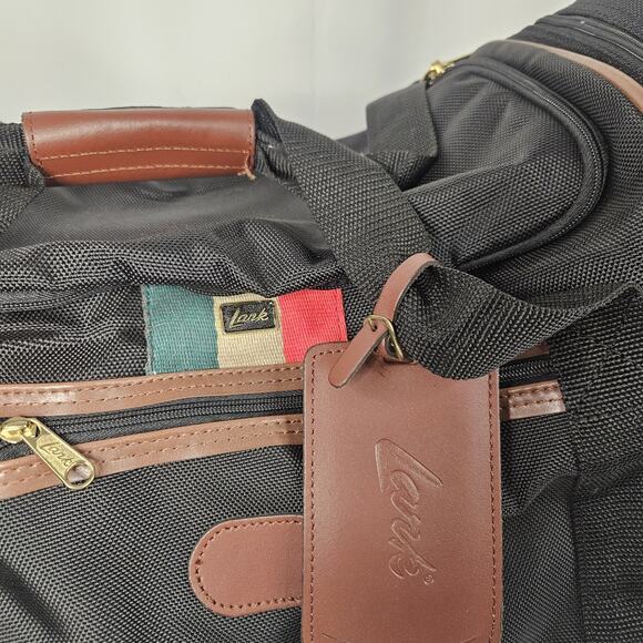 NWT Vtg LARK Travel Duffle Bag Carry On Suitcase Luggage Soft Black 20” Lock&K - Picture 3 of 13